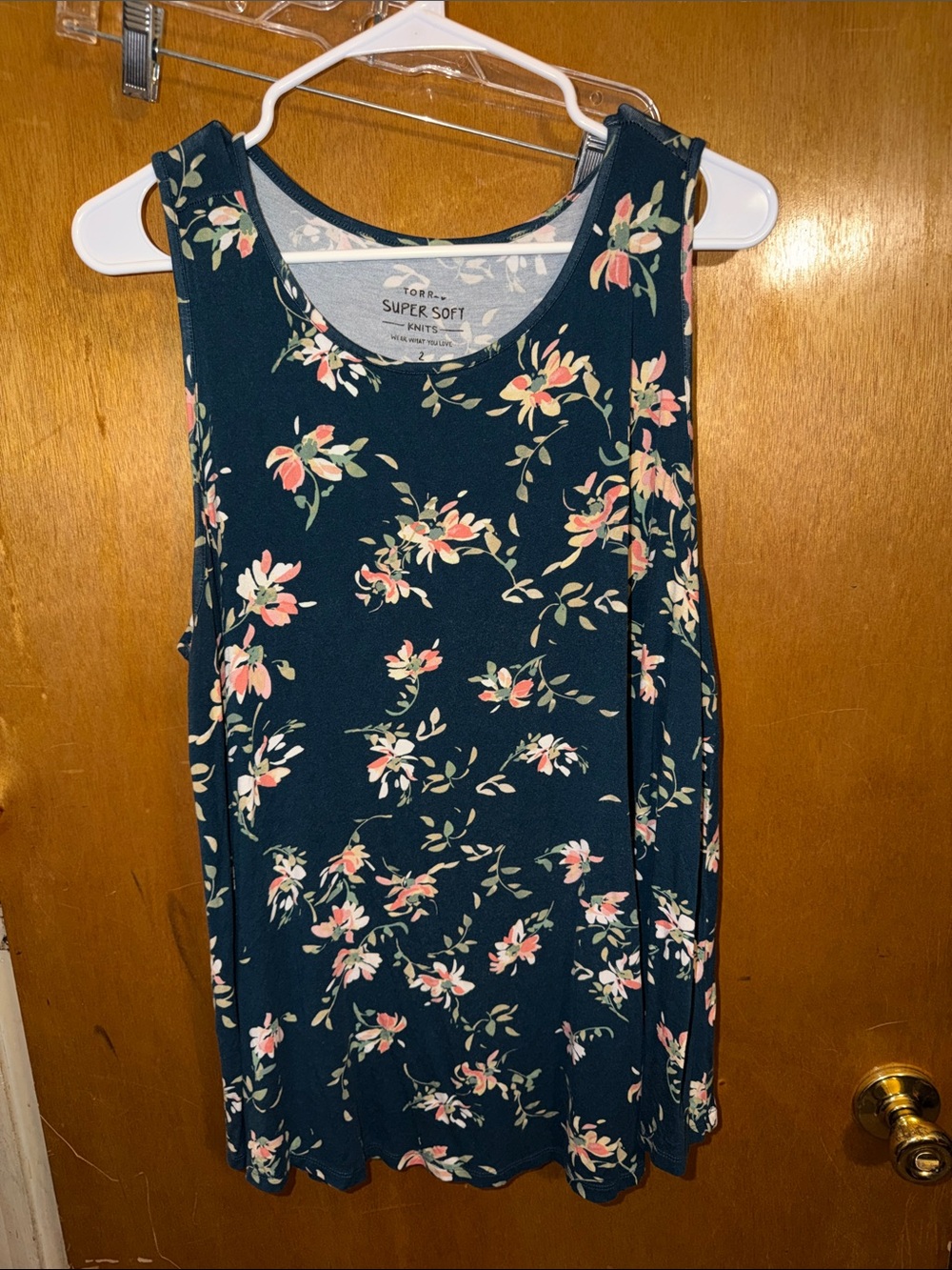 torrid Dark Blue Floral Sleeveless Swing Tank